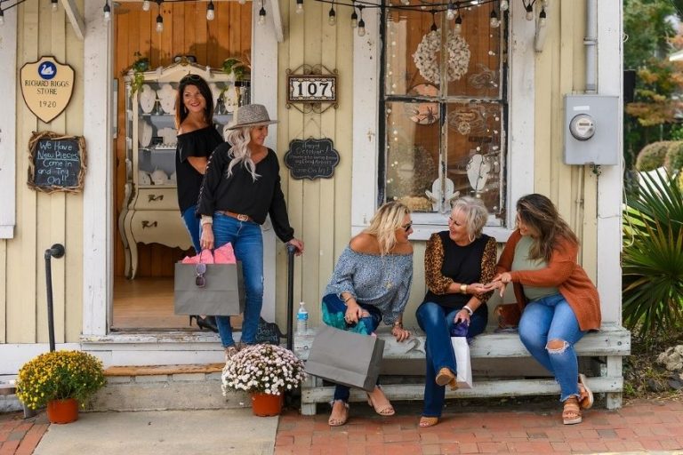 Historic Downtown Shopping in Swansboro