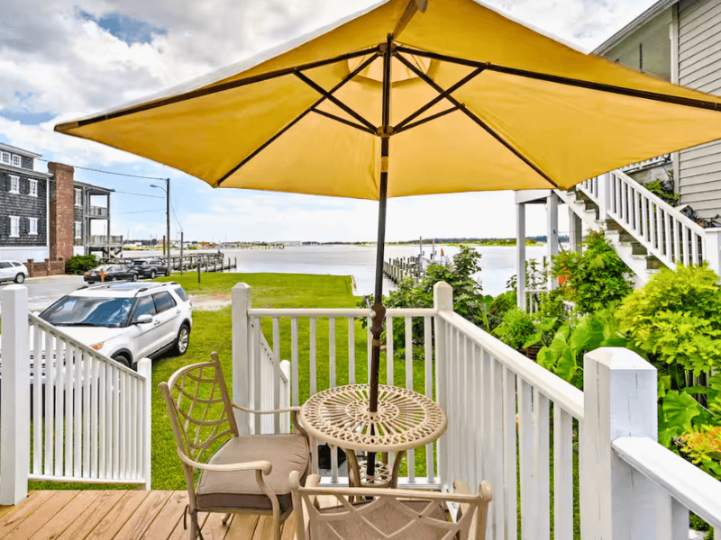Historic Swansboro Studio w/ Intracoastal View!