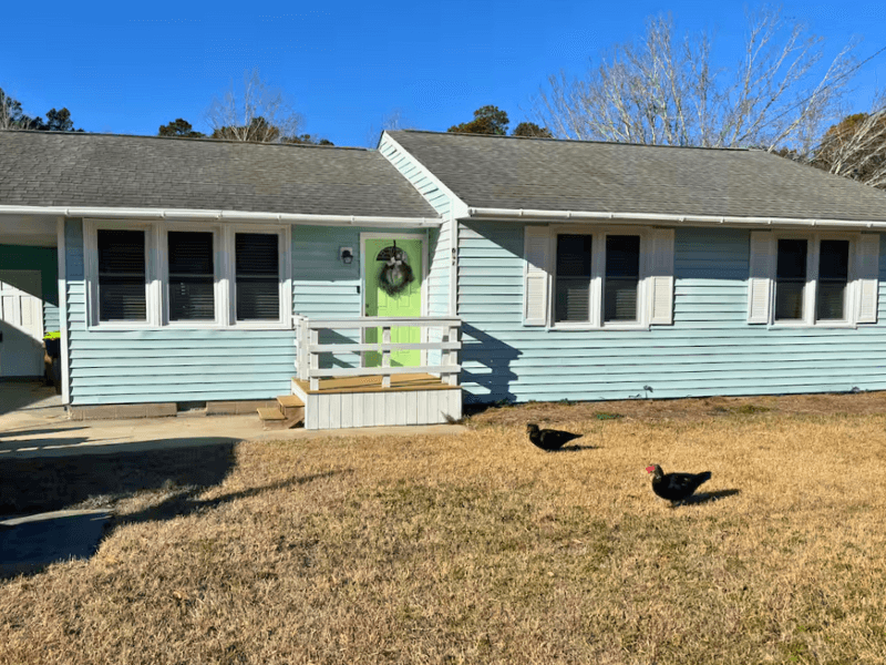 Swansboro Home w/ kayaks and water access in back