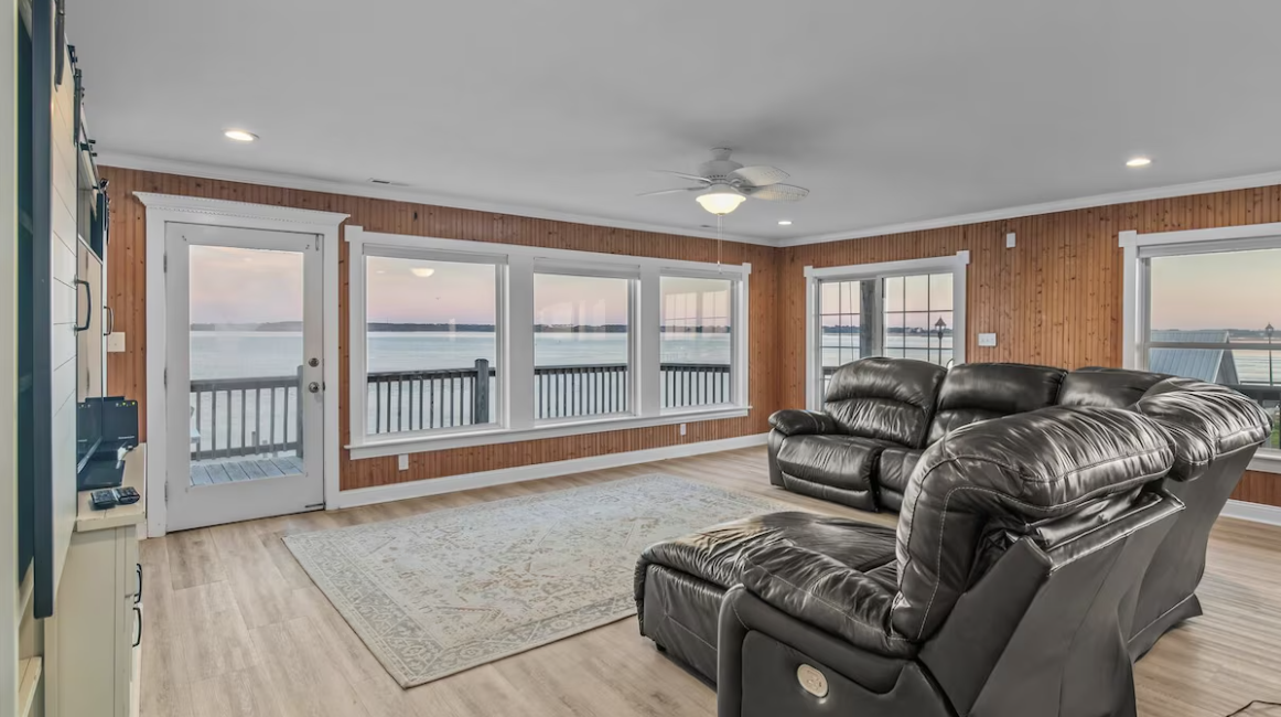 Swansboro’s Seaside Bliss Apartment